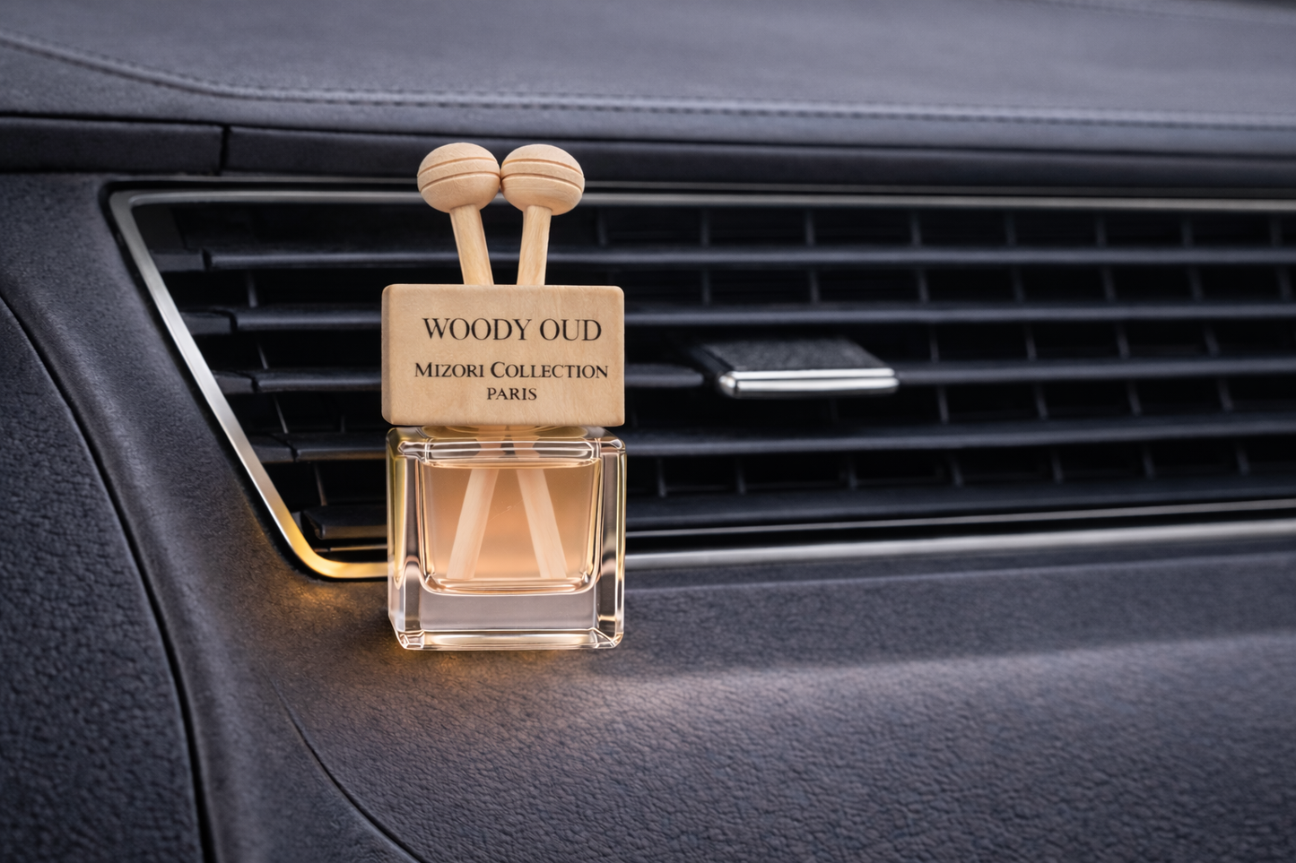 Woody oud Autoparfum 6ML